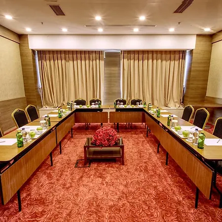 מלון Grand Makel Topkapi 5*