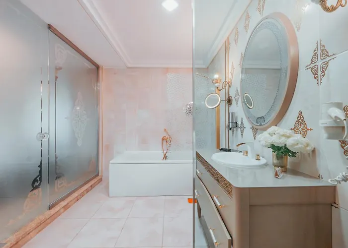 מלון Grand Makel Topkapi 5*